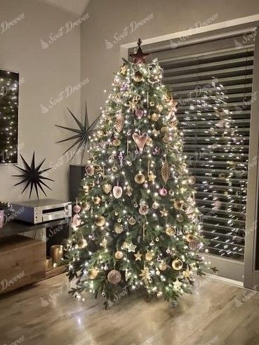 Umetno božično drevo 3D Smreka Gorska 210cm LED