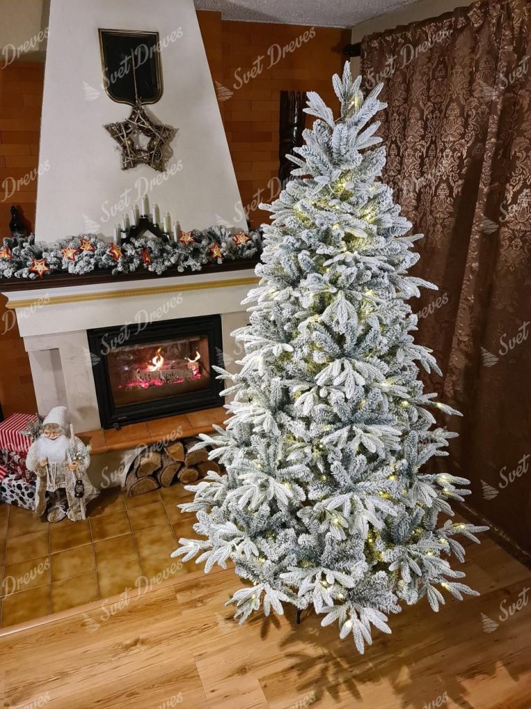 Novoletna jelka 3D Jelka Sibirska z LED lučkami