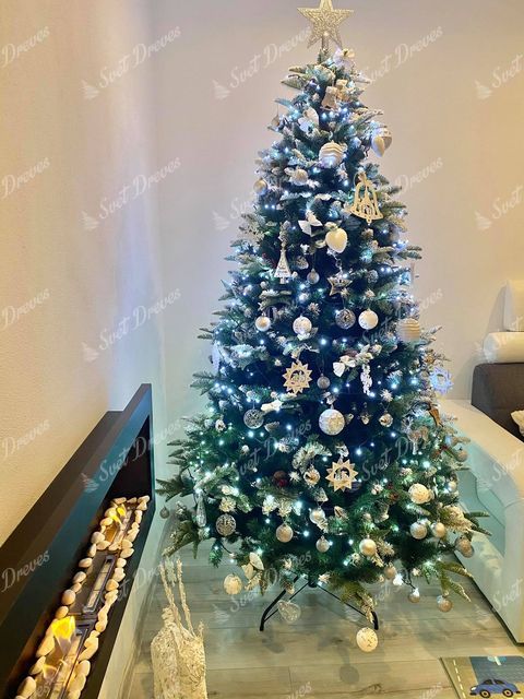 Umetno božično drevo 3D Jelka Zasnežena 210cm