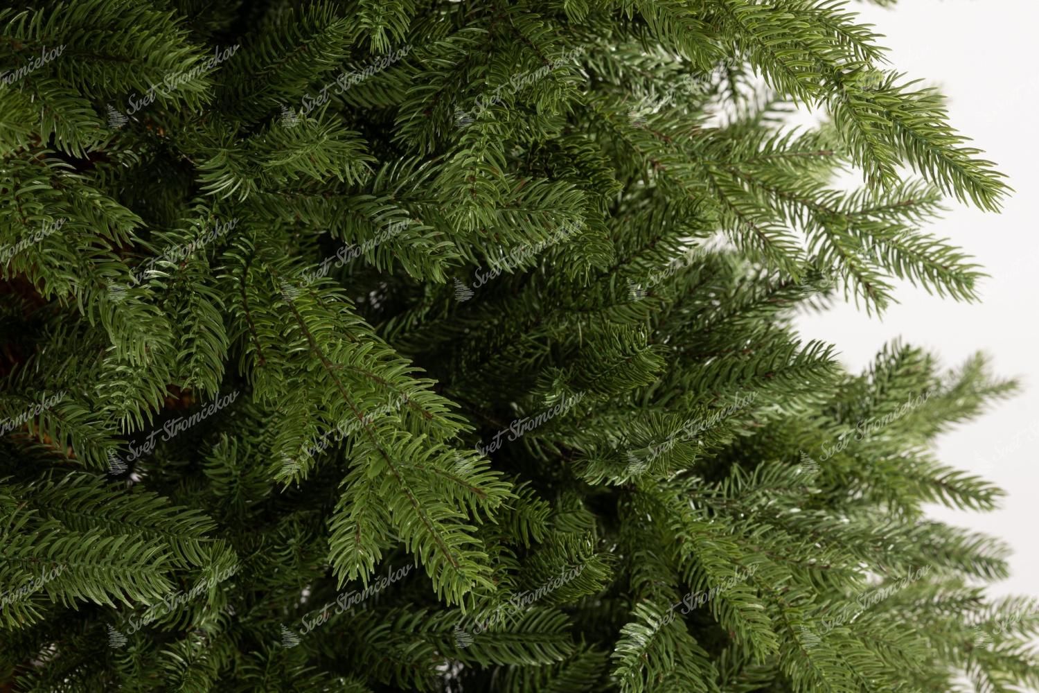 Umelý vianočný stromček FULL 3D Smrek Exkluzívny detail ihličia