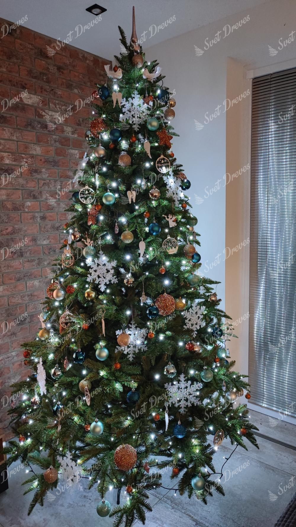 Novoletna jelka 3D Kavkaška jelka 240cm