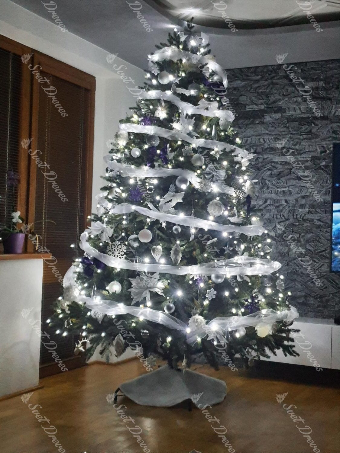 Umetno božično drevo 3D Smreka Alpska XL 240cm