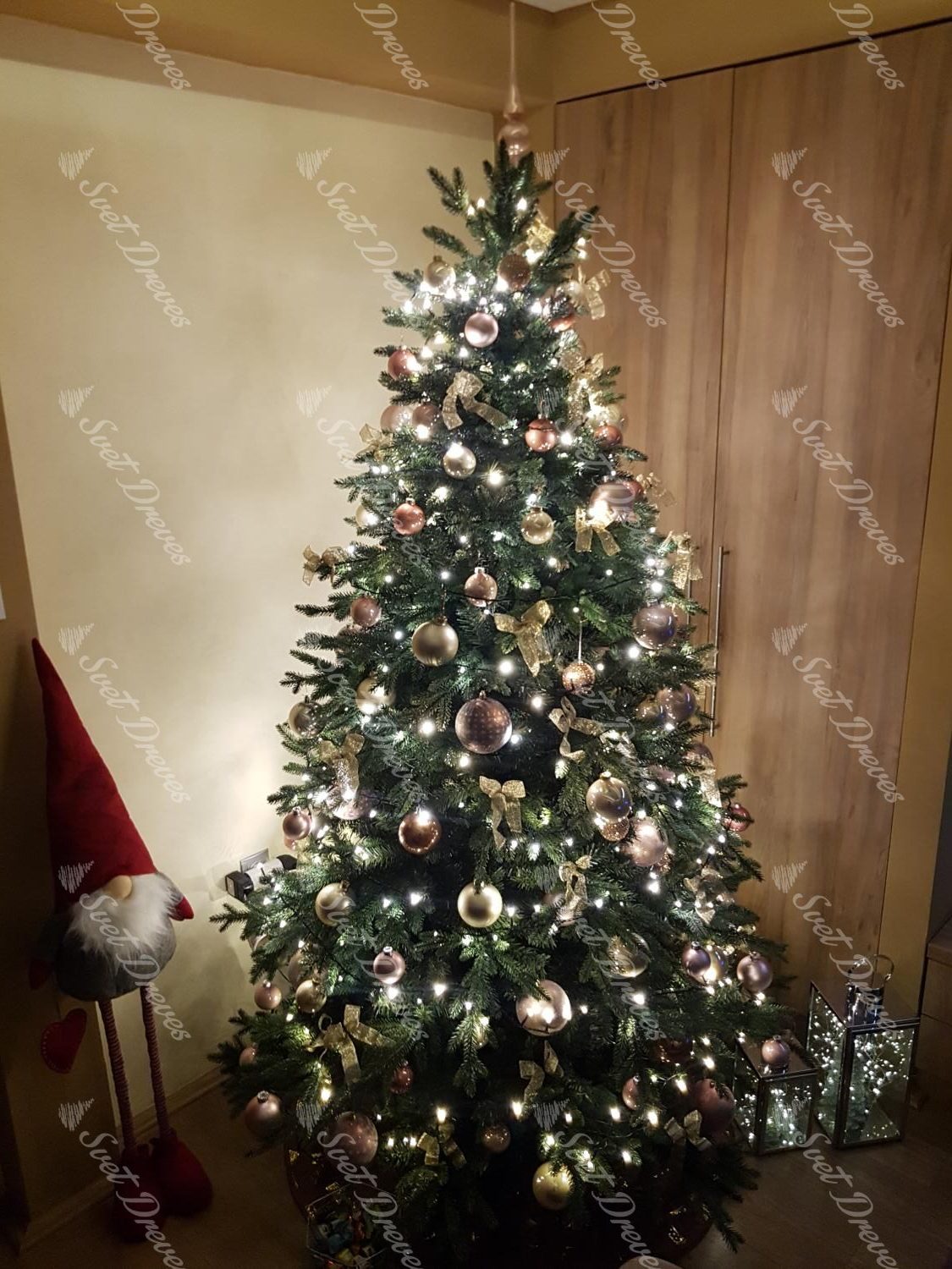 Umetno božično drevo 3D Smreka Gorska 210cm