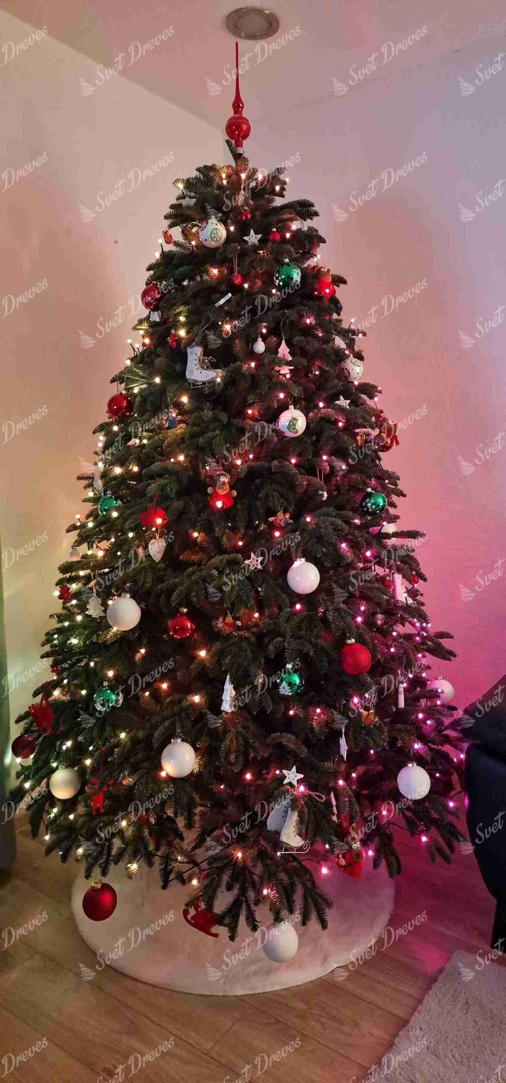 Božično drevo 3D Očarljiva Jelka XL 210cm