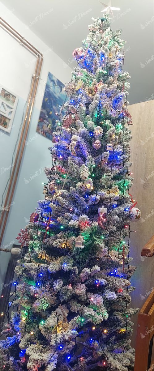 Umetno božično drevesce Smreka Bela Vitka 240cm