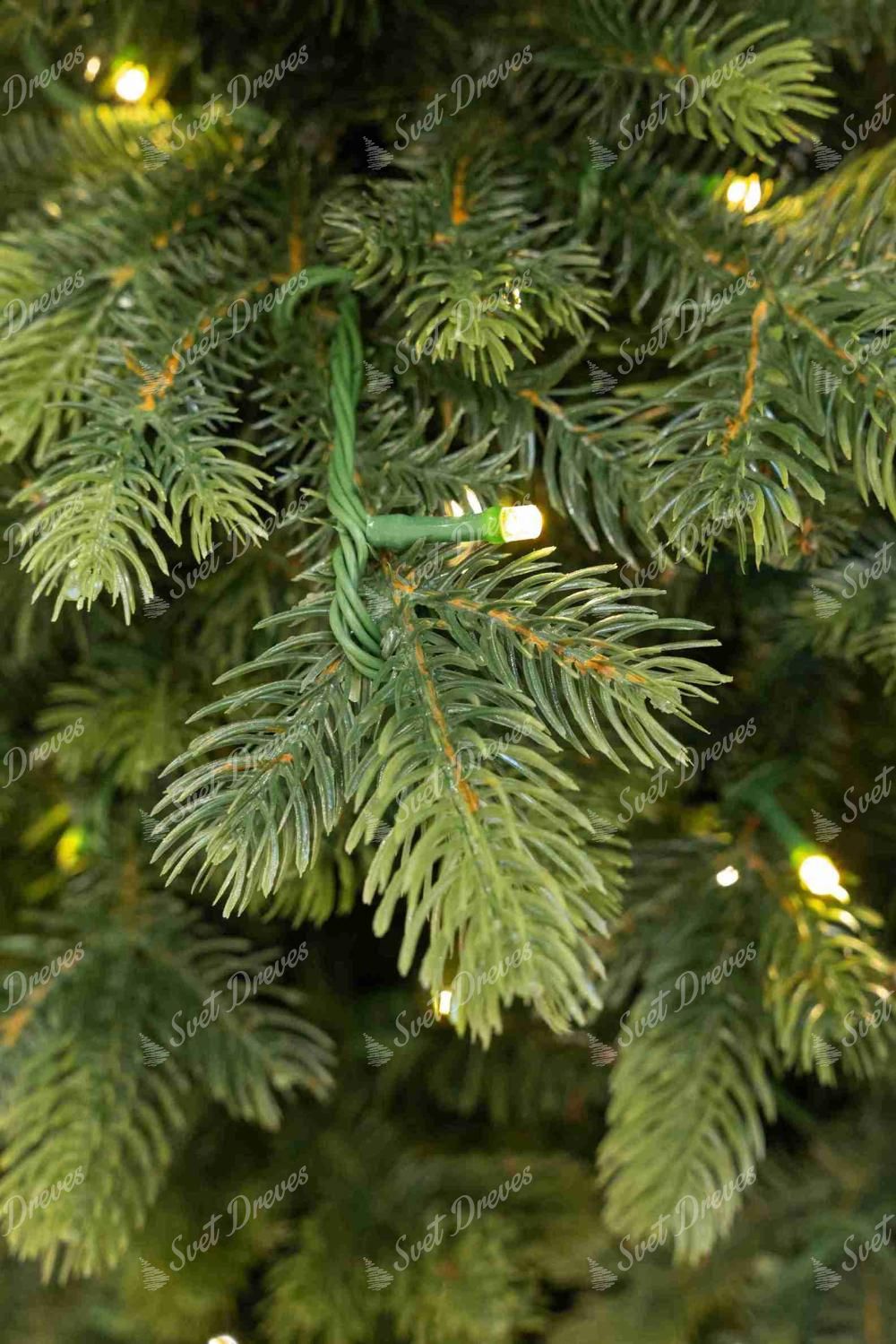 Umetno božično drevo 3D Smreka Italijanska Ozka 240cm 430LED