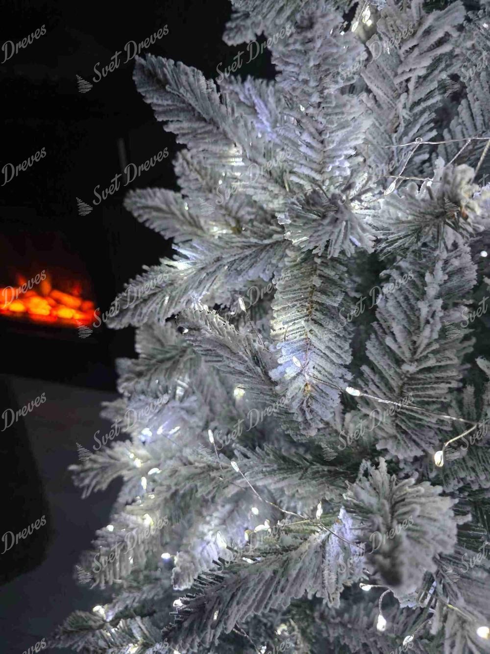 NANO LED lučke za božično drevo hladno bele 16m 540LED